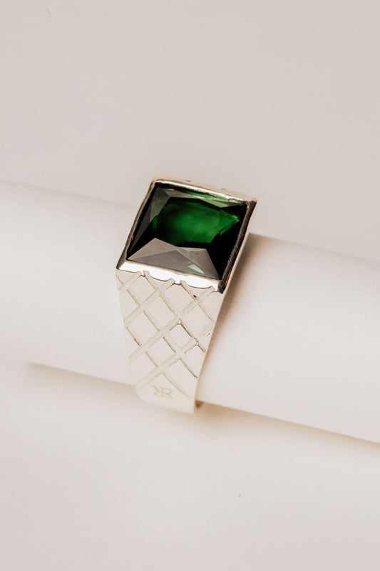 Square emerald stone ring