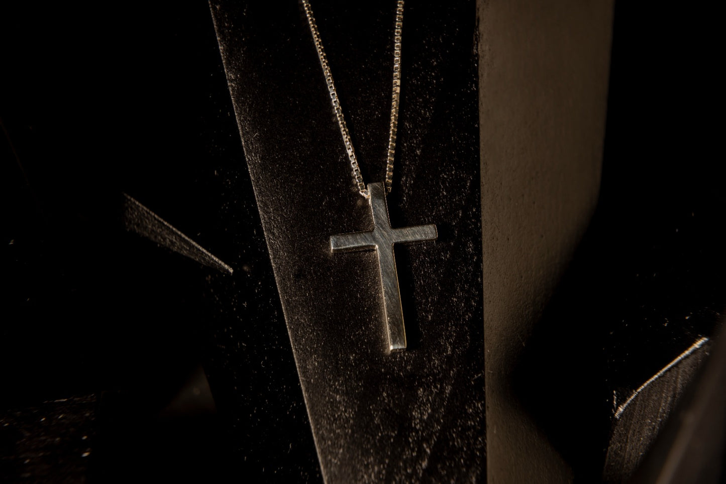 colar cruz simples em prata 925 para homem