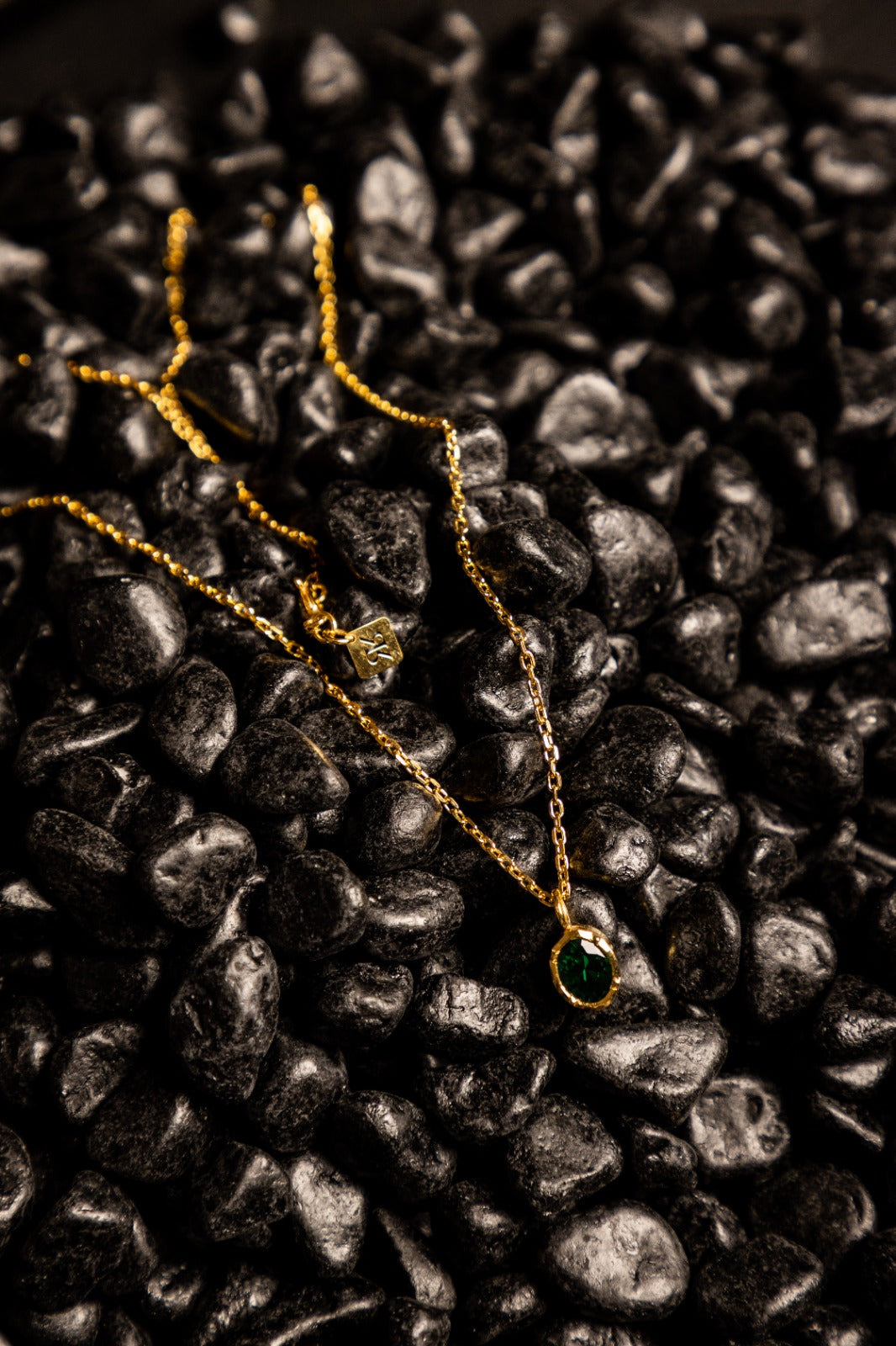 Aquamarine oval stone necklace